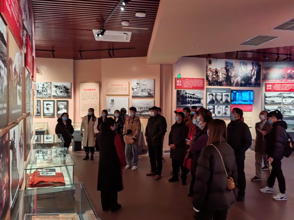 微信图片_20211205104827.jpg 微信图片_20211205104827.jpg